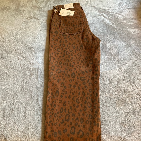 4 for $30 🌞 - Picture 2 of 8